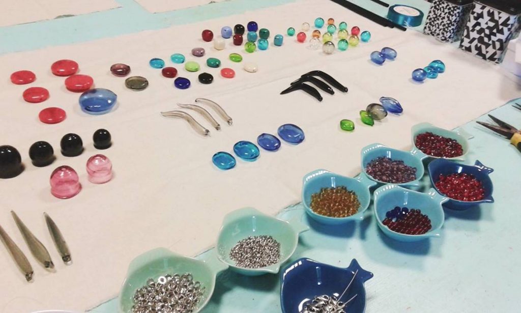 Material for the Murano glass workshop. Book your experience with Rome for kids