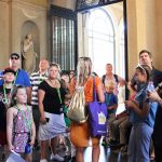 Families during a group tour in the Vatican Museums. Book your tour with Rome for kids