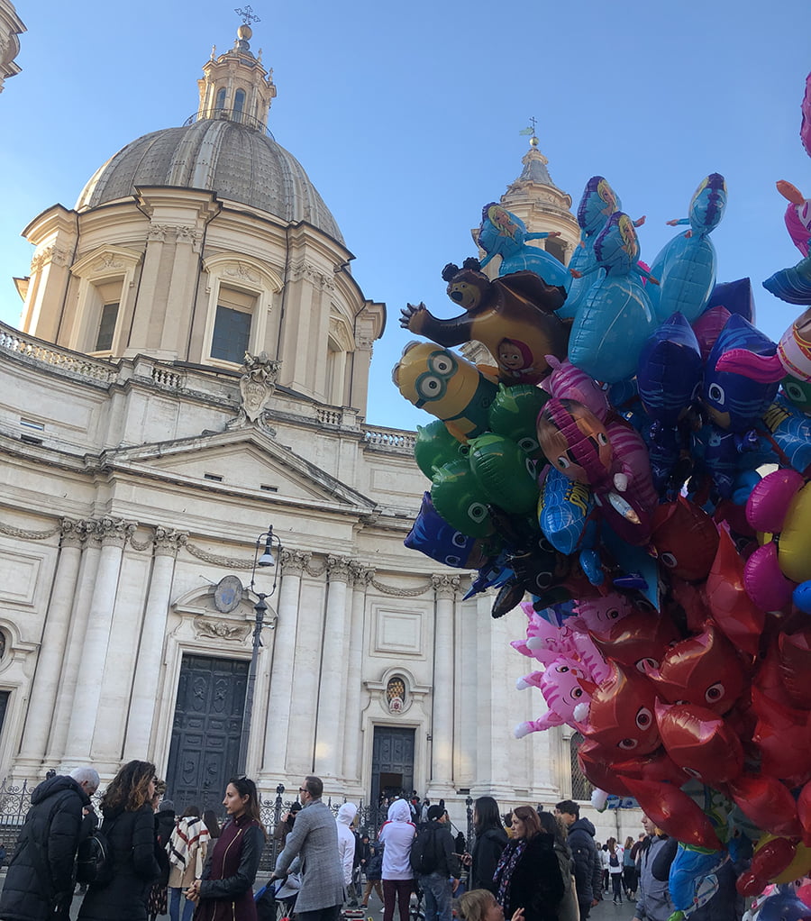 Christmas market on piazza navona