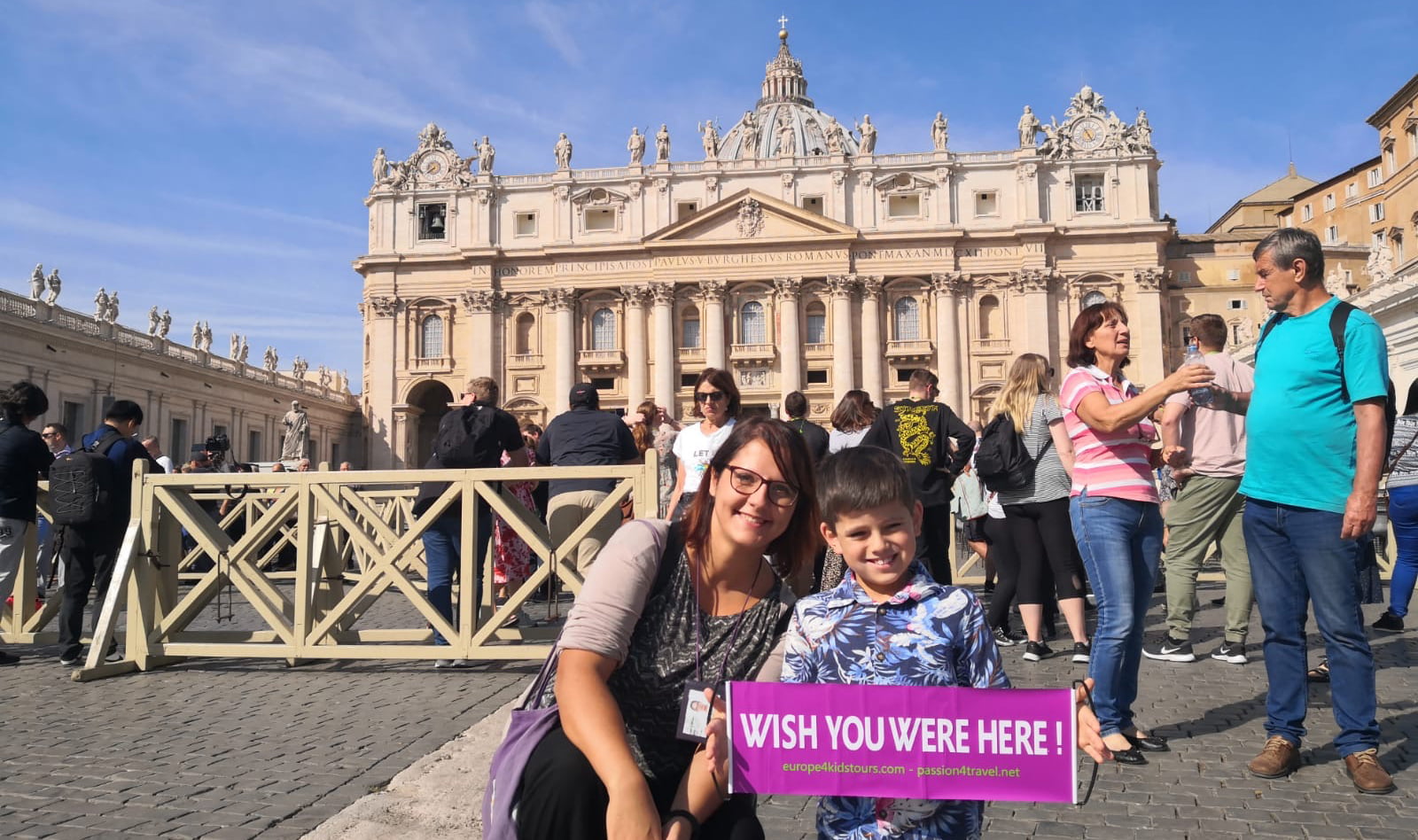 Saint Peter Square with family guide