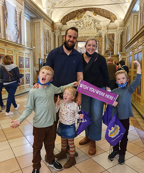 Family tour in Vatican Museums